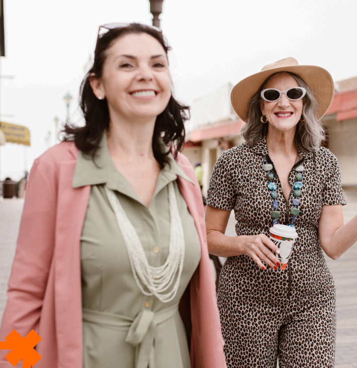 Mulheres caminhando